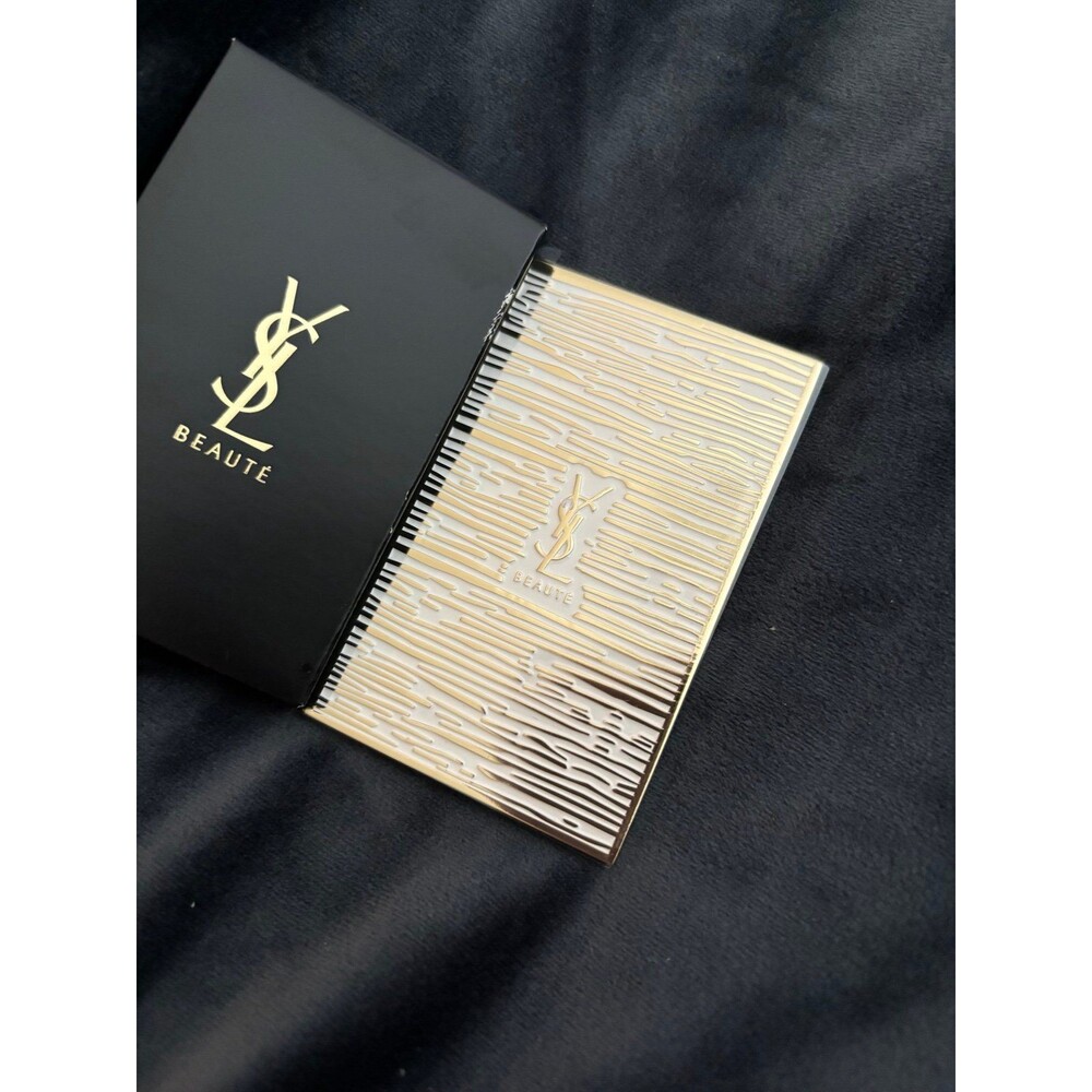 YSL gold makeup mirror - Picture 3 of 4